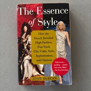 The Essence of Style book